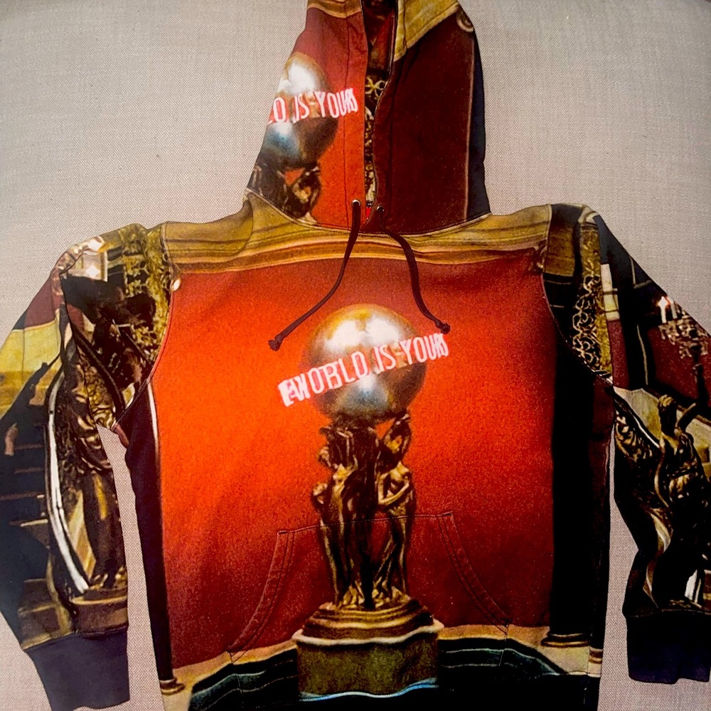 Supreme Scarface ‘the world is yours’ Pullover Hoodie Size LG. Only worn once